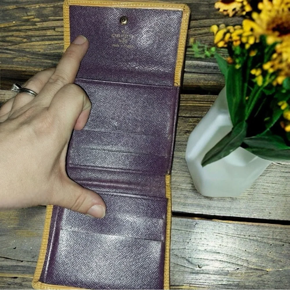 Vintage Louis Vuitton Yellow & Purple Epi Leather Elise Wallet - Picture 4 of 8